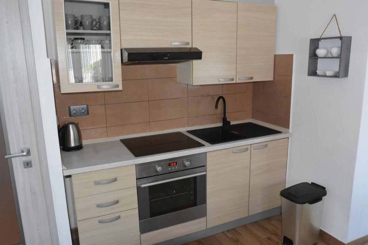 Sole Apartment Туран Екстериор снимка