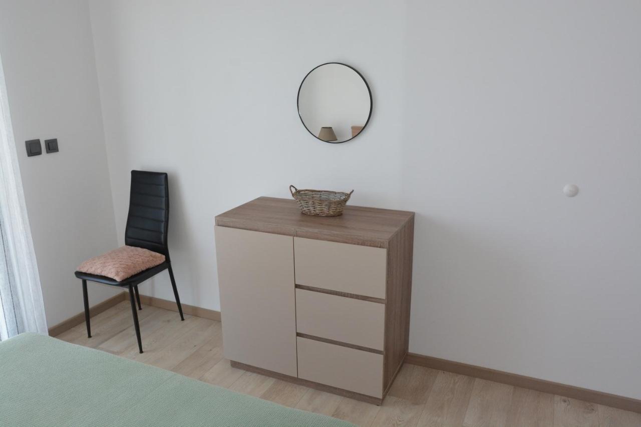 Sole Apartment Туран Екстериор снимка