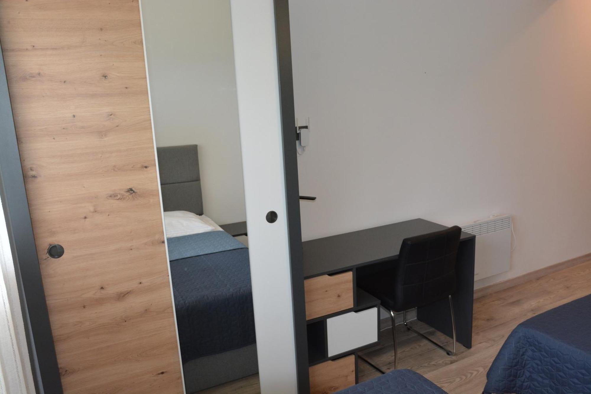 Sole Apartment Туран Екстериор снимка